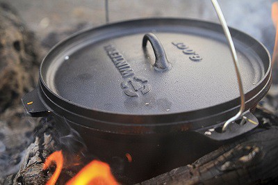 cast Iron Camping Dutch Oven